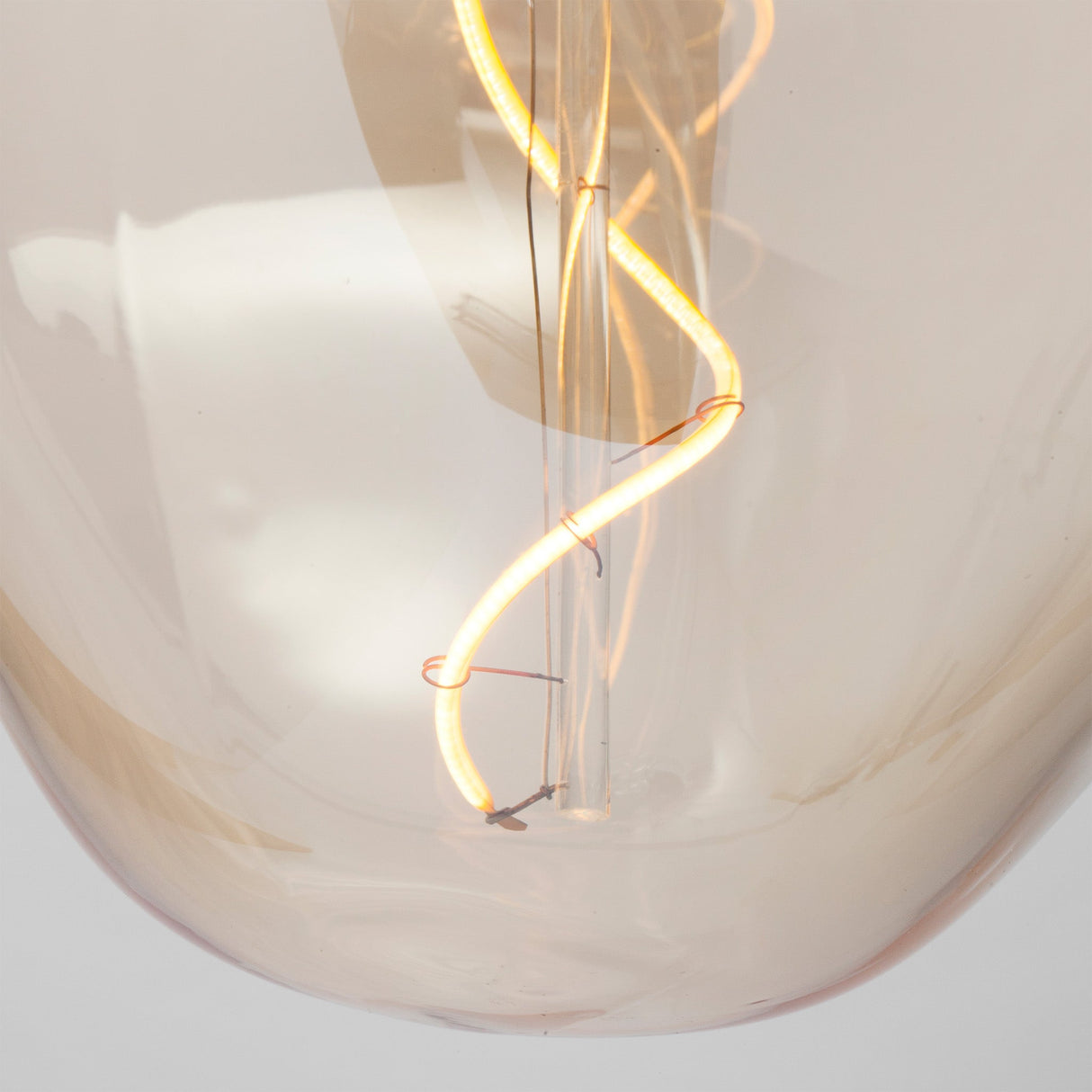 Voronoi II E26 LED Bulb