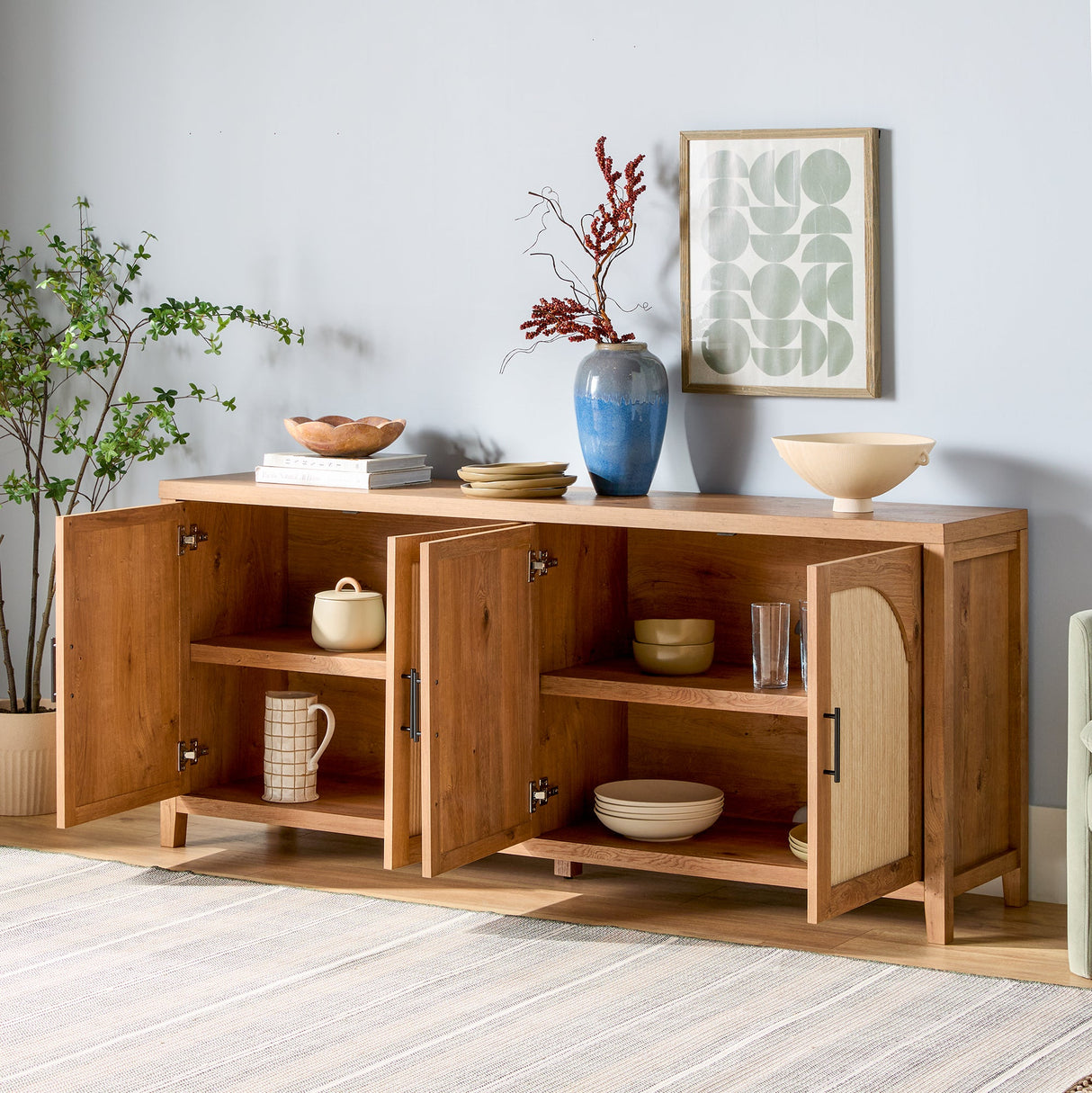 Sasha Modern Reeded Sideboard / TV Stand