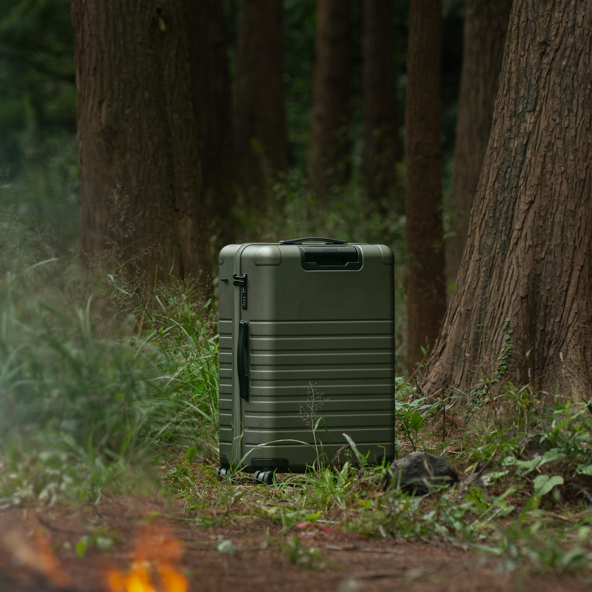 Essential Collection Suitcase Dark Olive Metallic