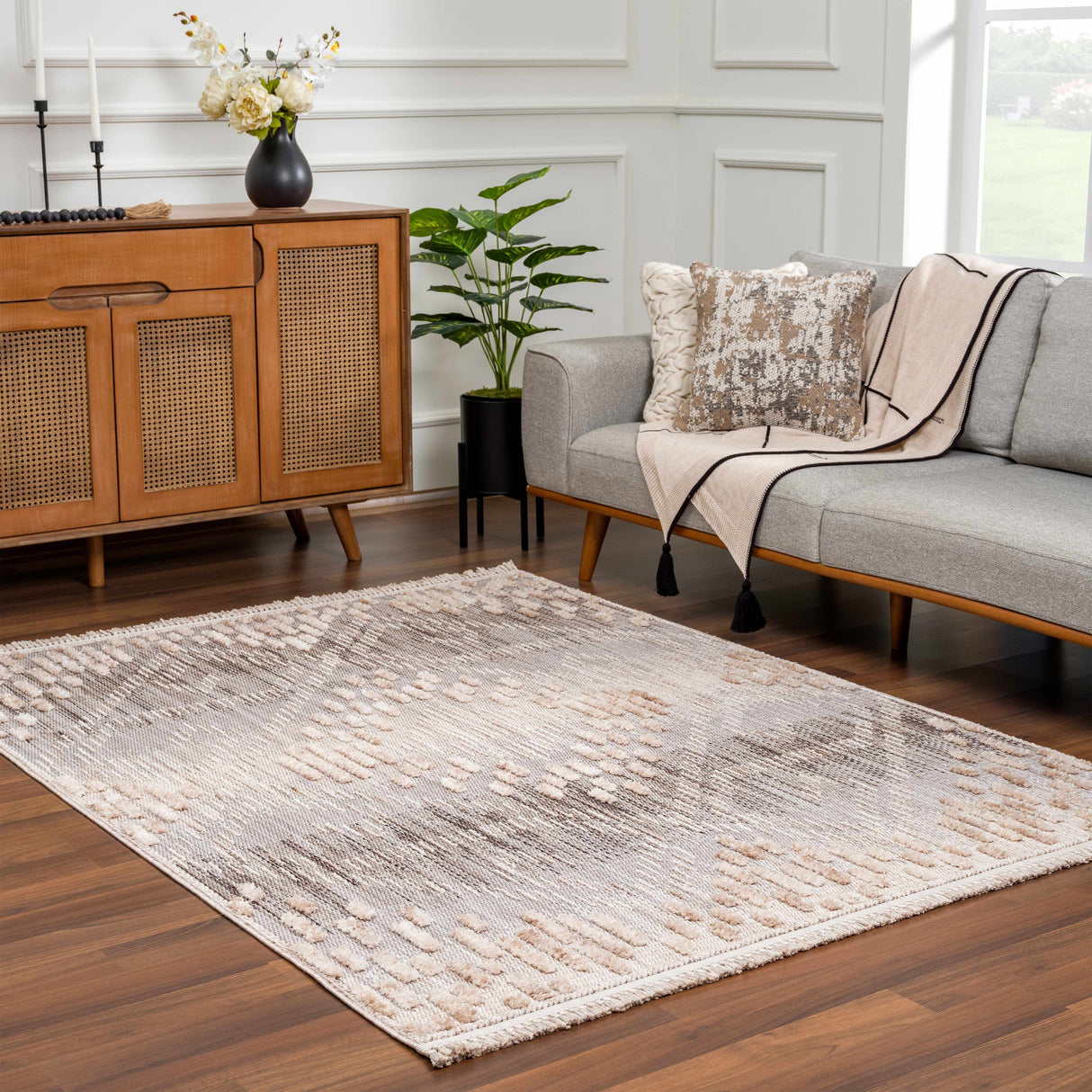 Poydras High-Low Rustic Rug