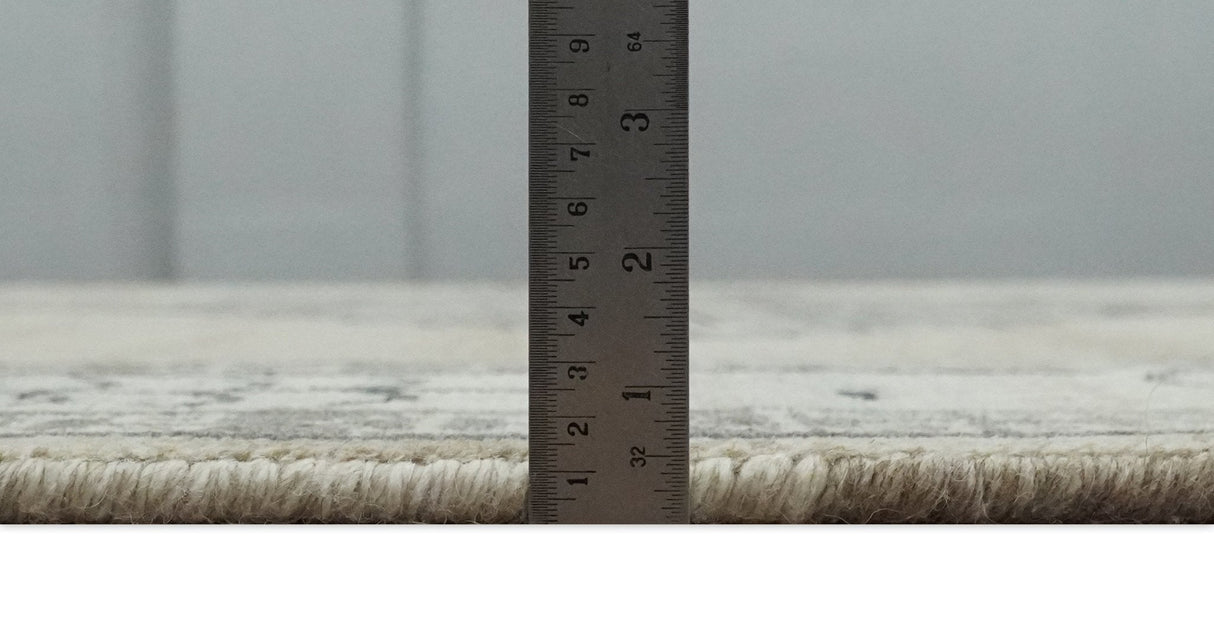 All Natural Wool Hand Knotted Gray , Beige and Ivory Traditional Heriz Serapi Multi Size wool Area Rug, Kids, Living Room and Bedroom Rug