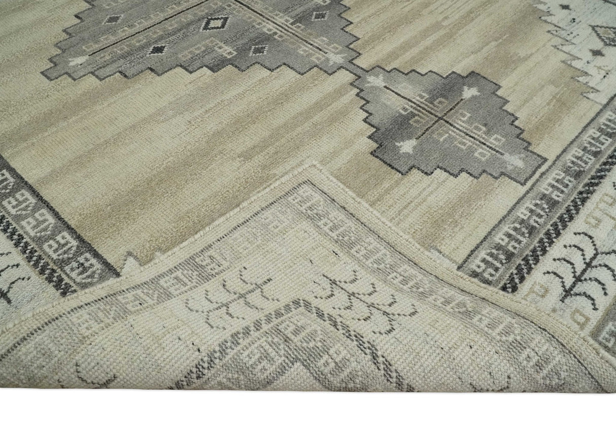 All Natural Wool Hand Knotted Gray , Beige and Ivory Traditional Heriz Serapi Multi Size wool Area Rug, Kids, Living Room and Bedroom Rug
