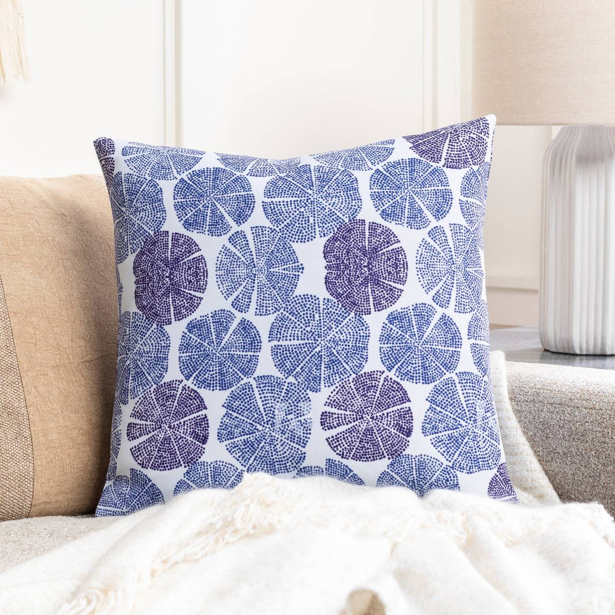 Vilvoorde Dark Blue Pillow Cover