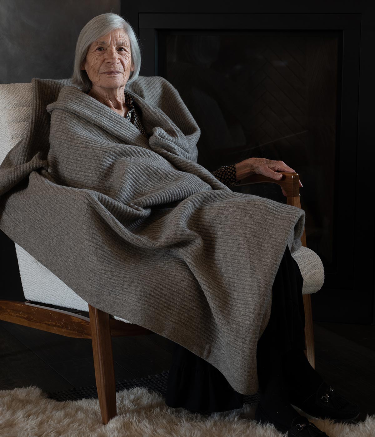 Platinum Yak Down Fisherman's Knit Throw