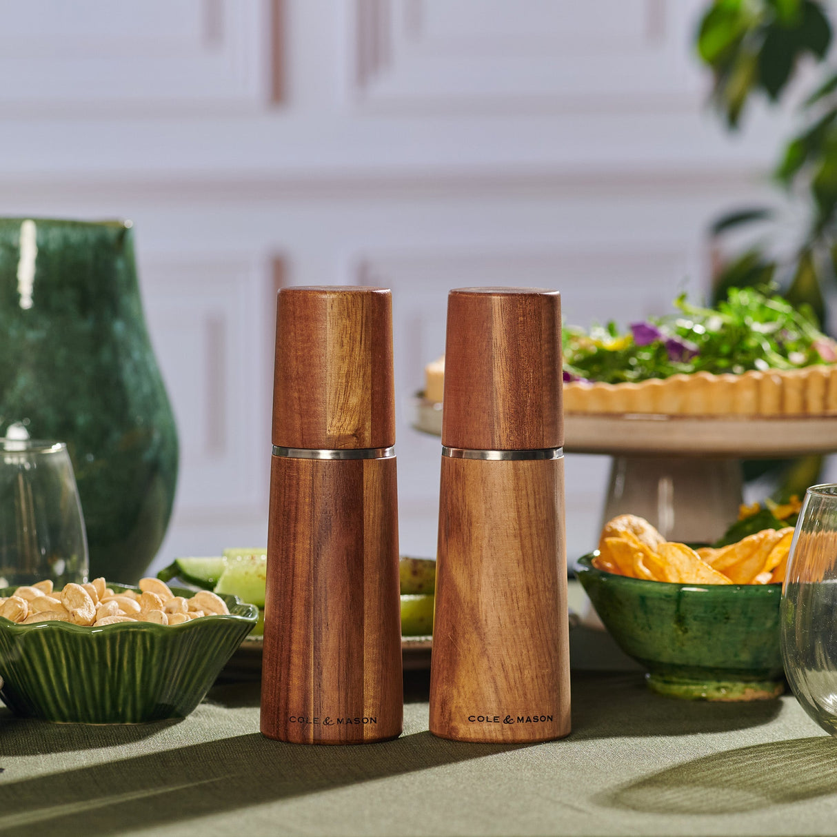 Cole & Mason Marlow Natural Acacia Salt & Pepper Mills