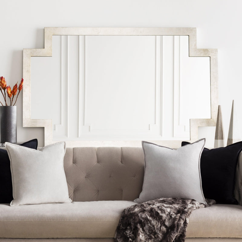 Driel Traditional Wall Mirror