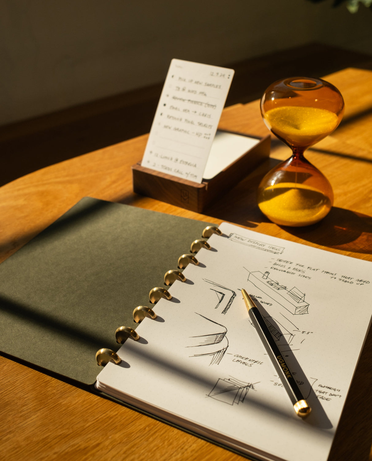 Discbound Journal Bundle (Standard 6"x 8.5" Journal + 3 Refills)