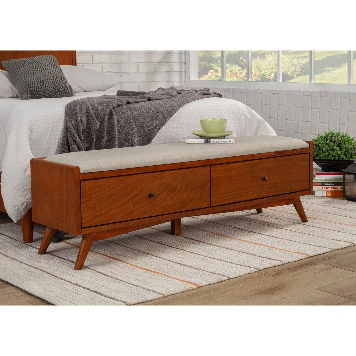 Flynn Bench, Chestnut