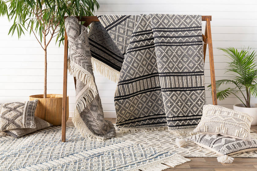 Beloeil Black Pillow Cover