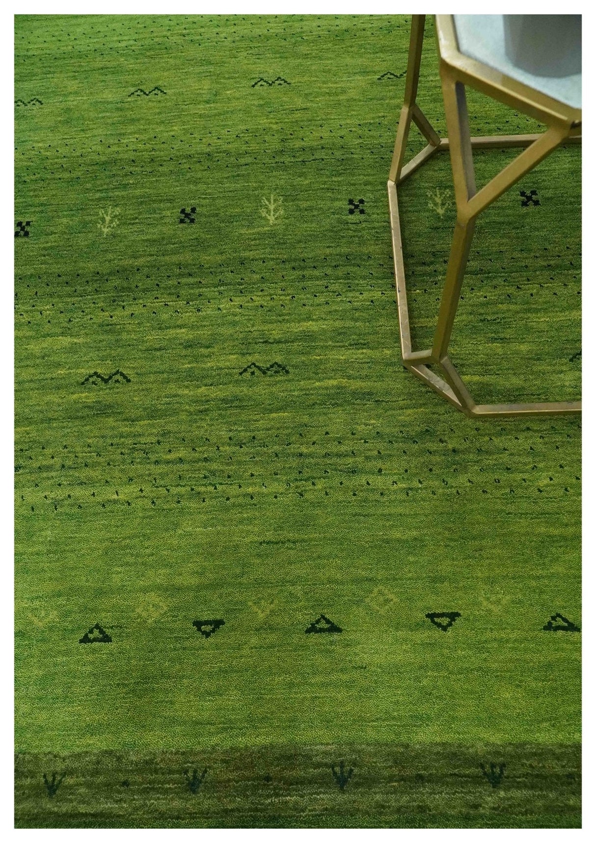 Geometrical Stripes Design Green Hand loom Multi Size wool Area Rug