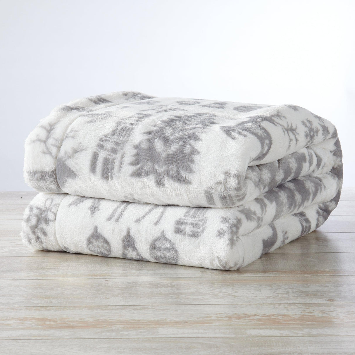 Sherpa Throw Blanket - Eve Collection