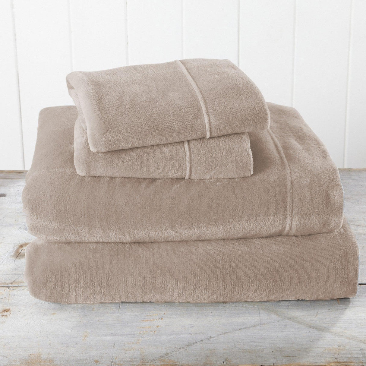 4-Piece Solid Plush Sheet - Velvet Luxe Collection