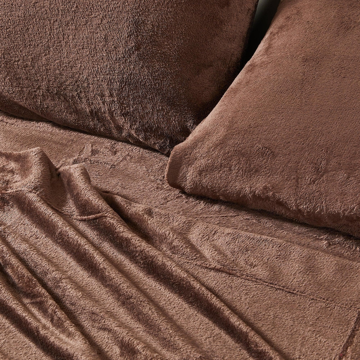 Solid Plush Sheet - Velvet Luxe Collection