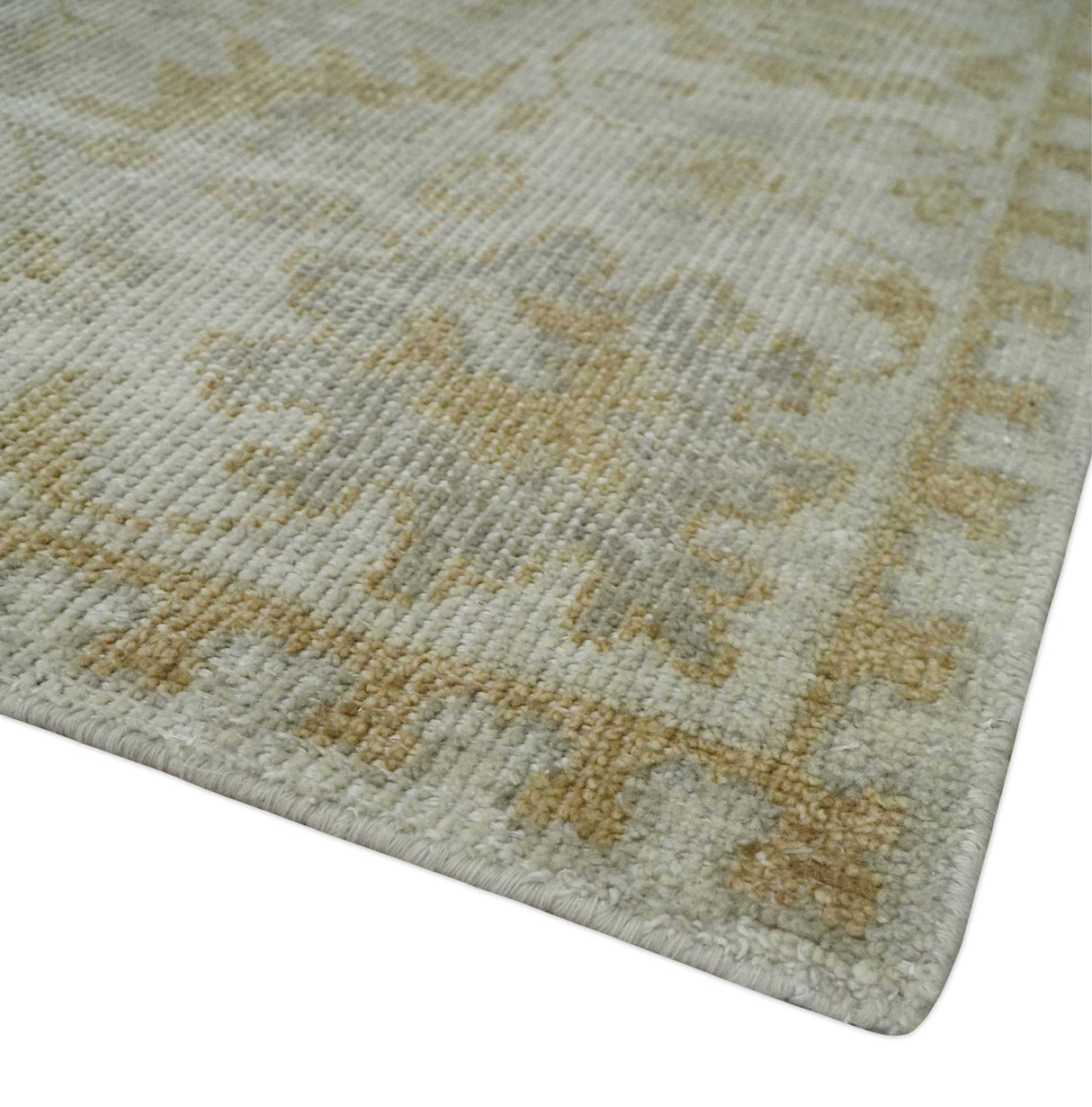 Ivory and Brown distressed finished Traditional Floral Low Pile Multi Size wool Area Rug
