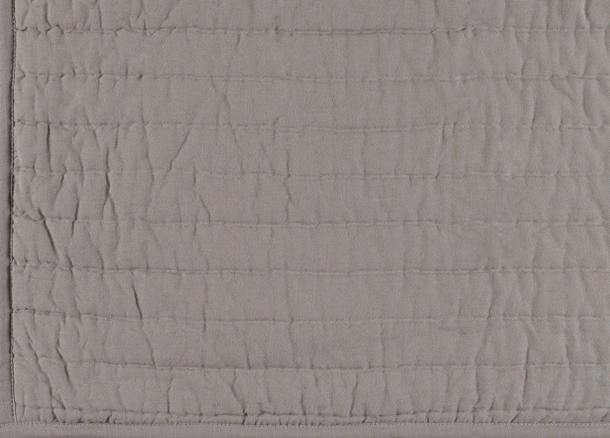 Cazma Light Gray Bedding