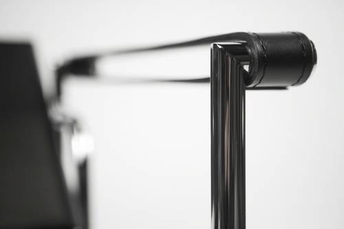 Le Corbusier Basculant Sling Chair (LC1) - Black Leather