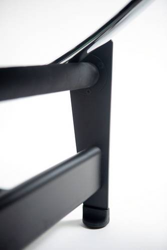 Le Corbusier Chaise Lounge (LC4) - Standard Black Leather