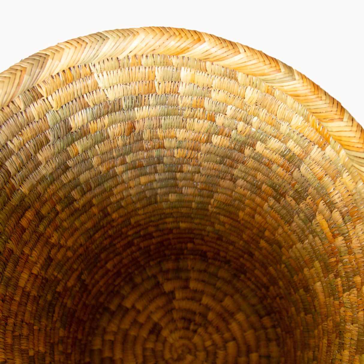 Lidded Palm Laundry/Storage Basket