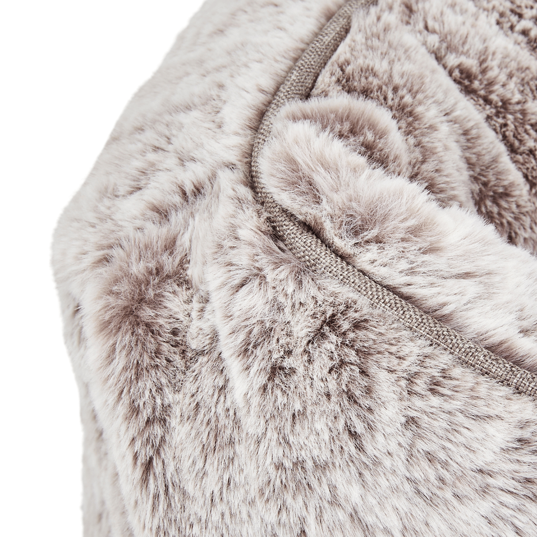 The FÜZI Elevated Dog Bed