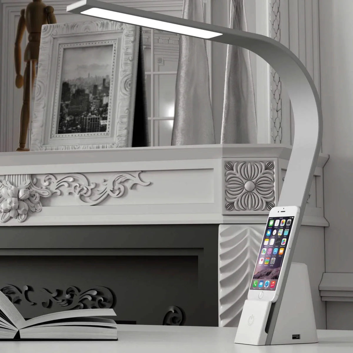 Brooklyn AURA LED Task Light (Wireless Qi™ Charging)