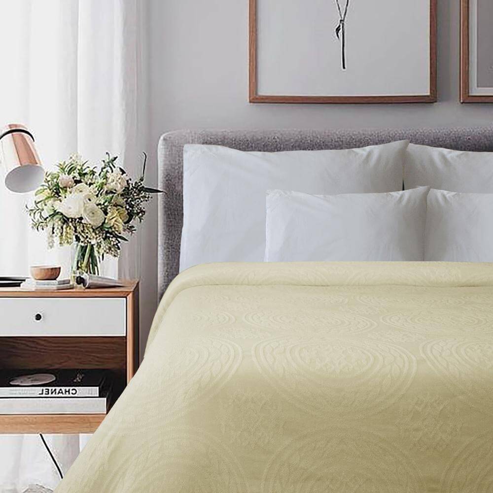 Medallion Jacquard Bedspreads