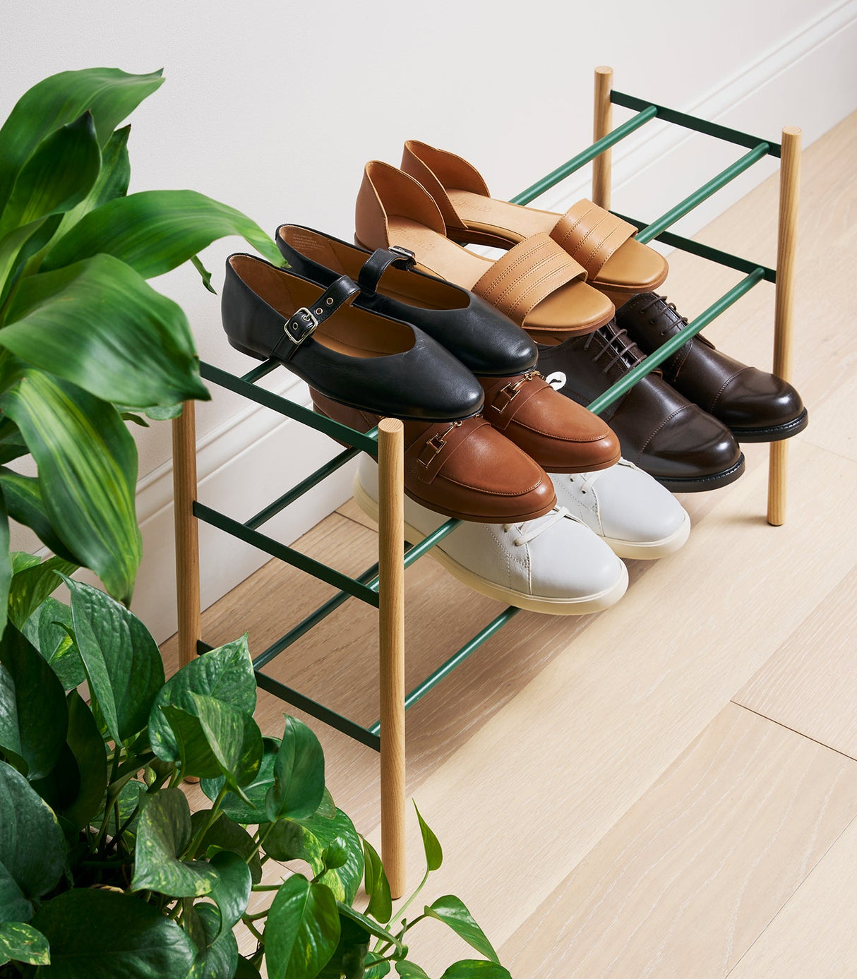 Expandable Shoe Rack (18" H) - Steel + Wood