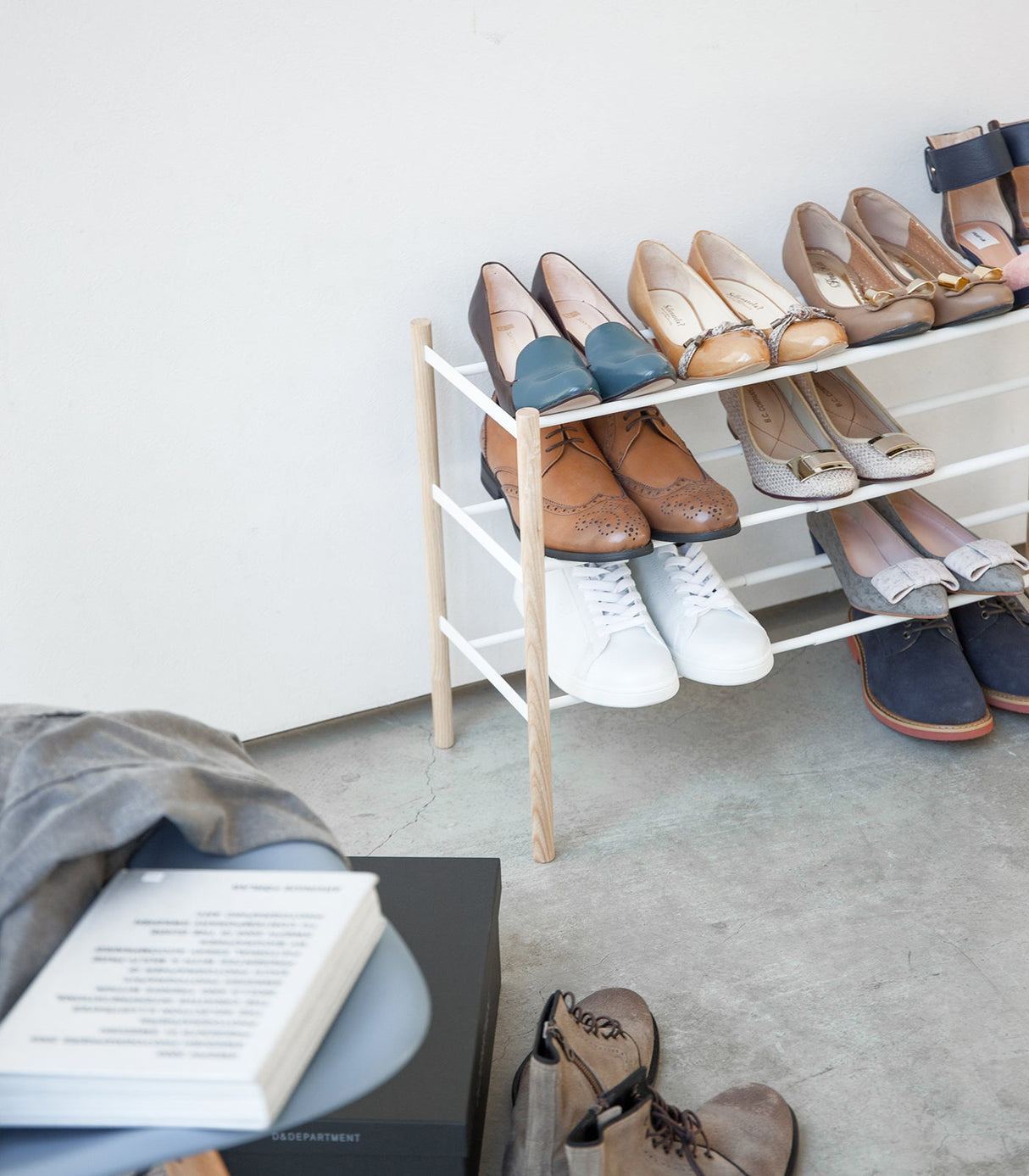 Expandable Shoe Rack (18" H) - Steel + Wood