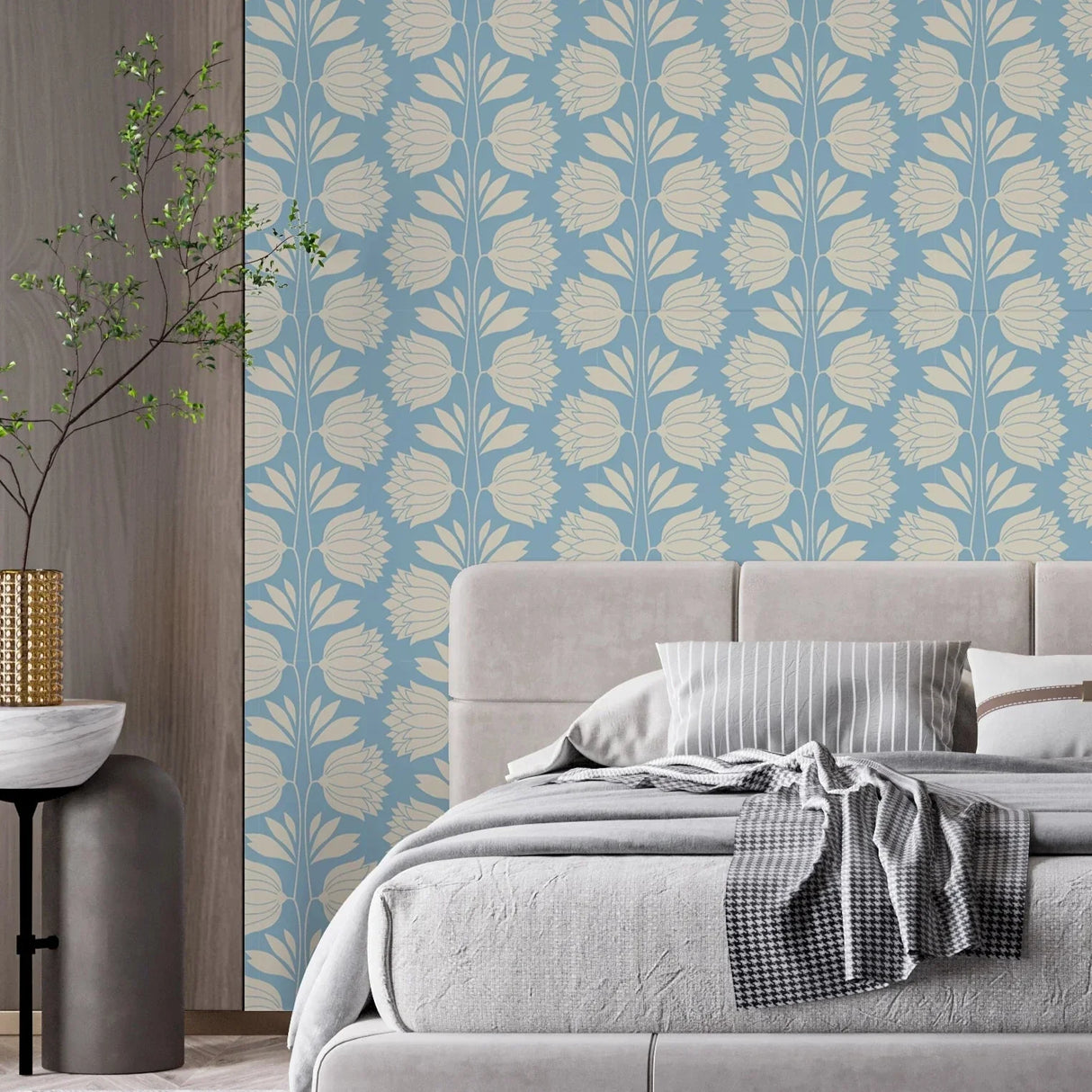 Blue Floral Vintage Wallpaper - Elegant Cream Flower Pattern