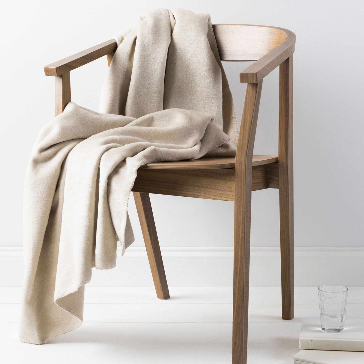 Sochau Beige Throw