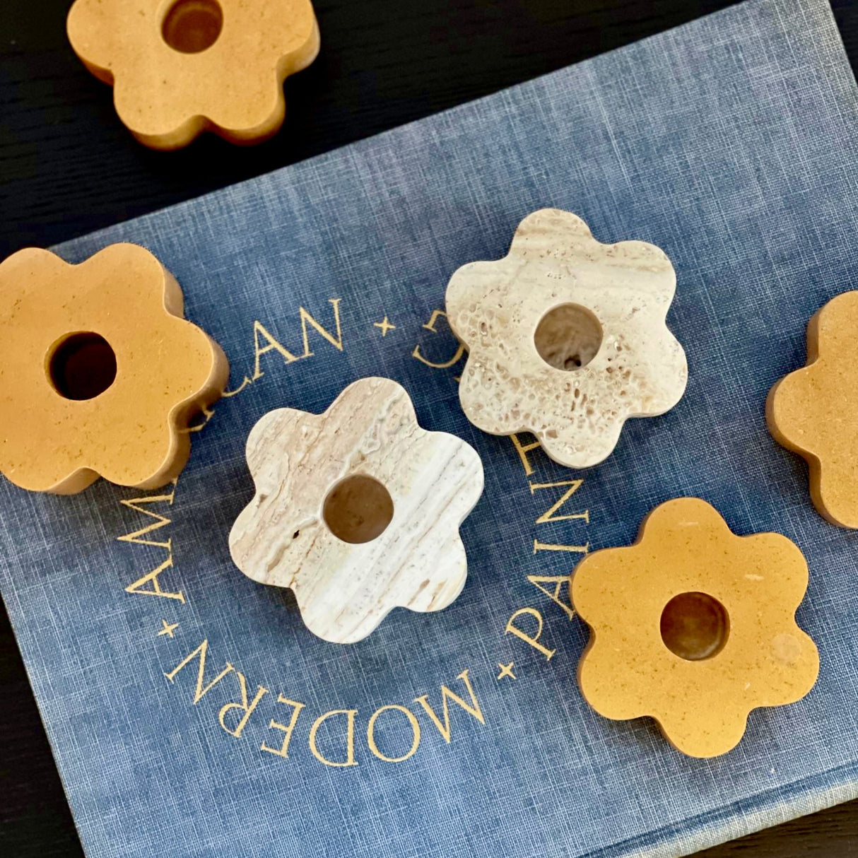 Bud Candle Set in Honeycomb