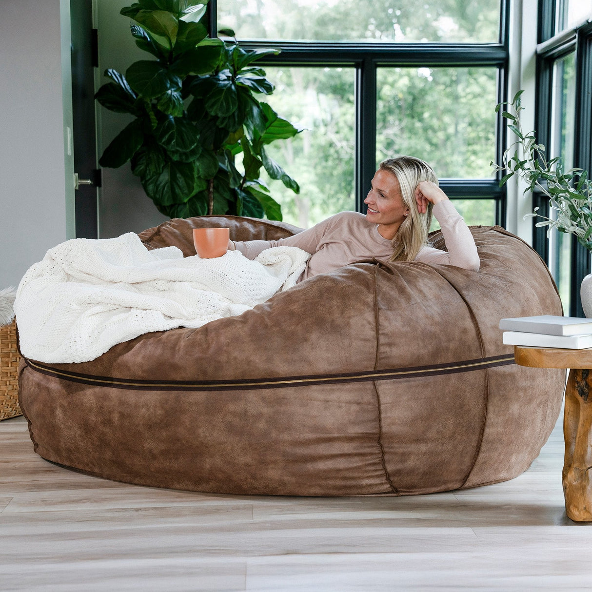 Fuf XXL w/ Removable Cover
