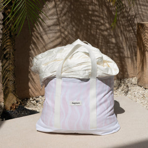 Mulberry Silk-filled Duvet Insert with Organic Cotton Shell