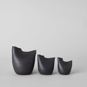 Bird Vase, Black