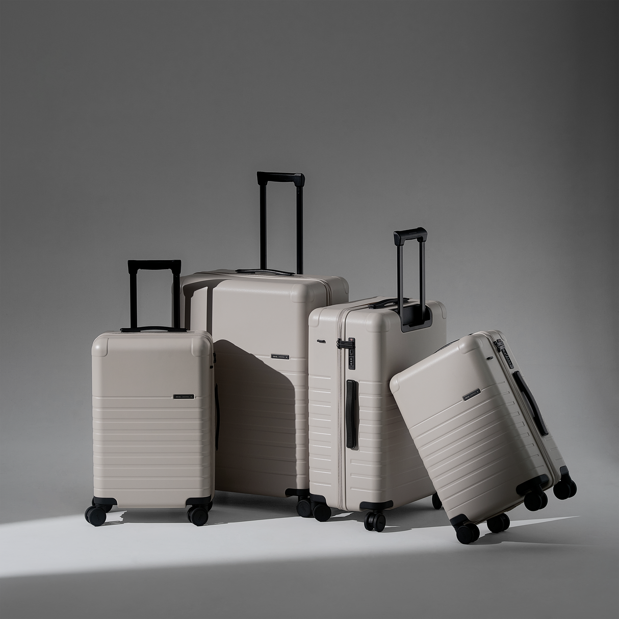 Essential Collection Suitcase Monica Sand