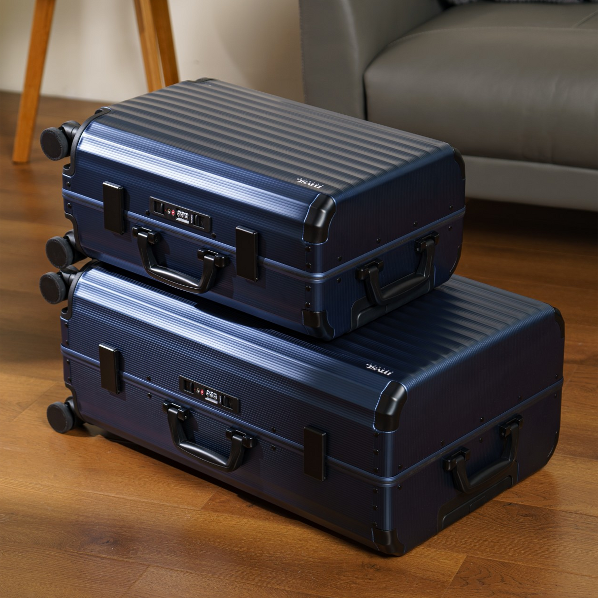 SPACE Aluminum Suitcase Navy
