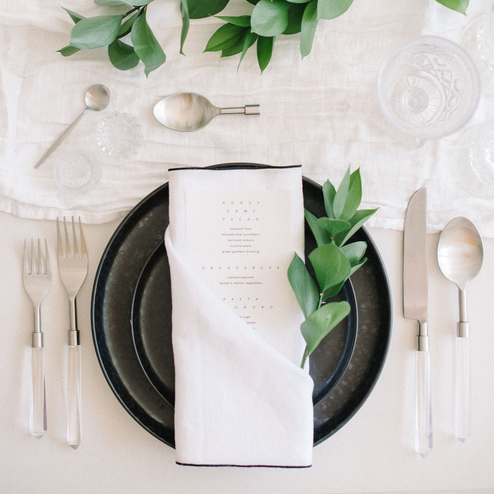 STONE WASHED LINEN NAPKINS // SET OF 4