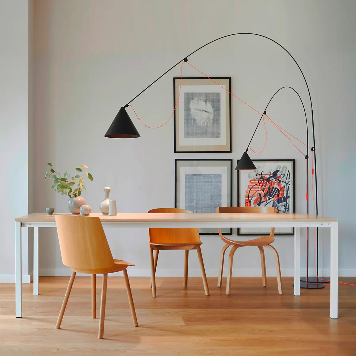 AYNO Floor Lamp