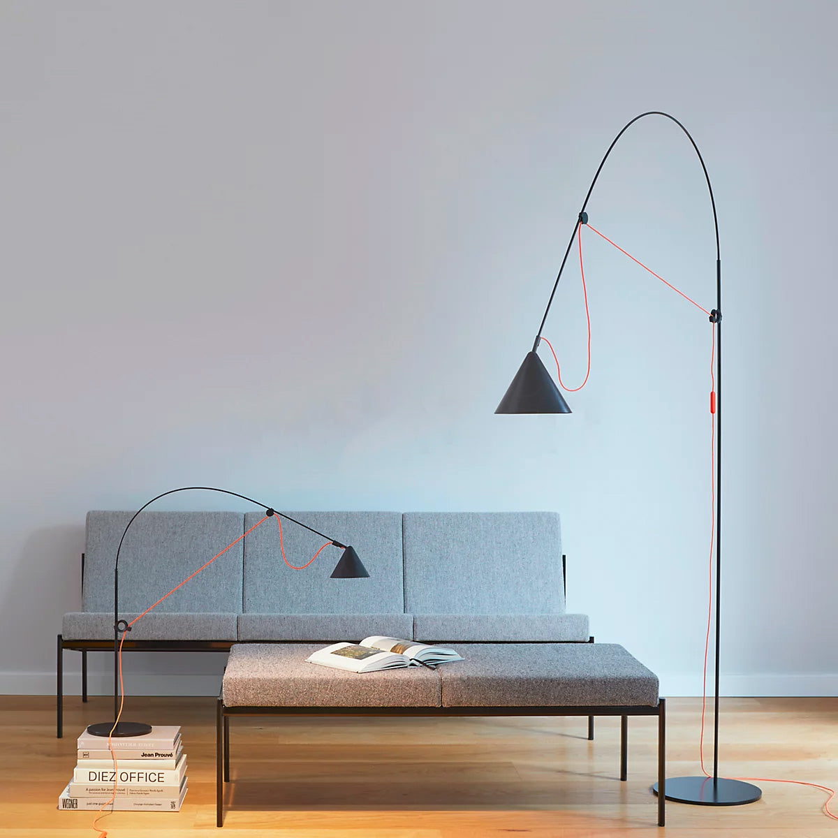 AYNO Floor Lamp