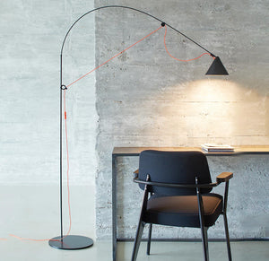 AYNO Floor Lamp