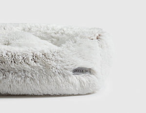 Arctic Shag Napper Bed
