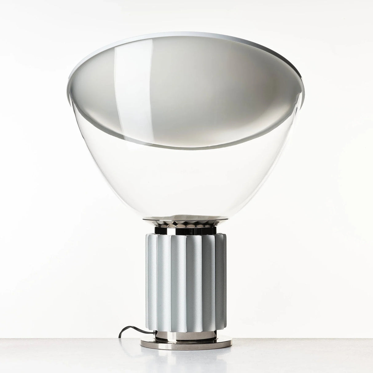 Taccia Style Table Lamp