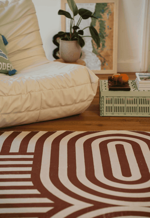 Curvy Brown Stripes Design Rug
