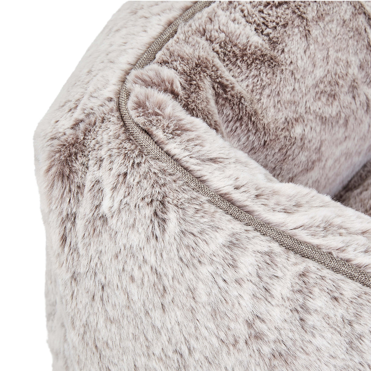 The FÜZI Dog Bed