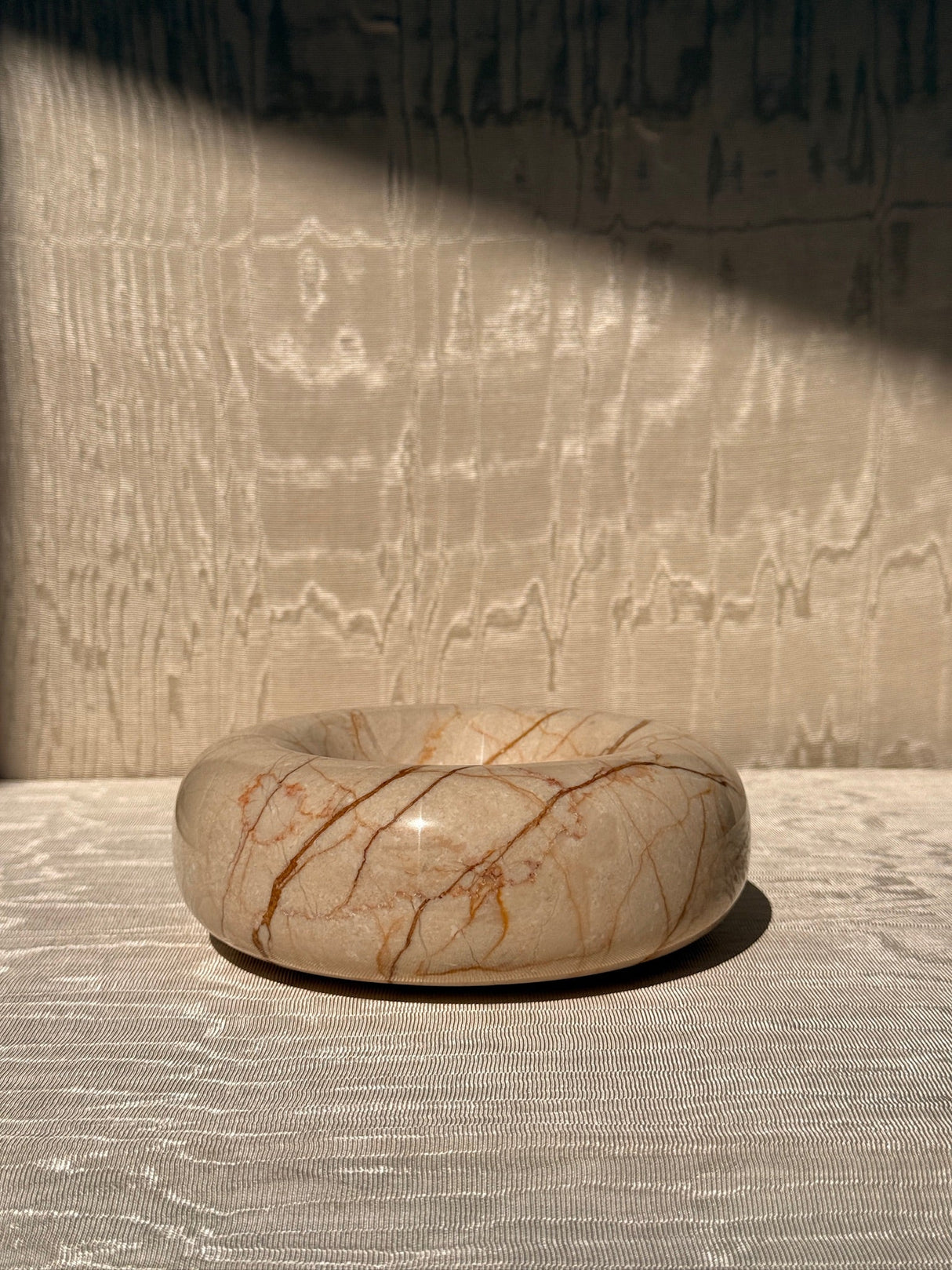Contour Bowl