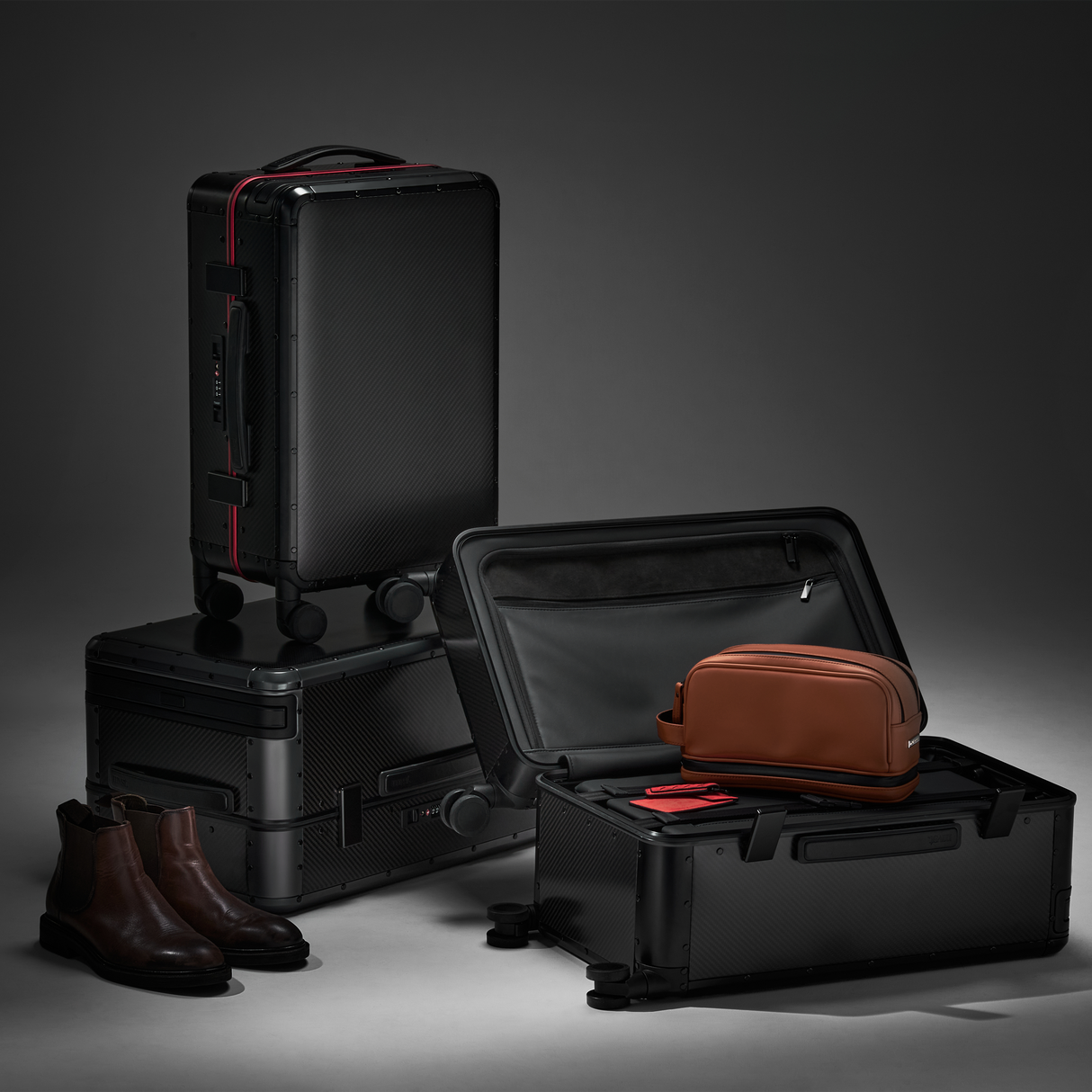 Carbon S 2.0 Carbon Fiber Suitcase Black