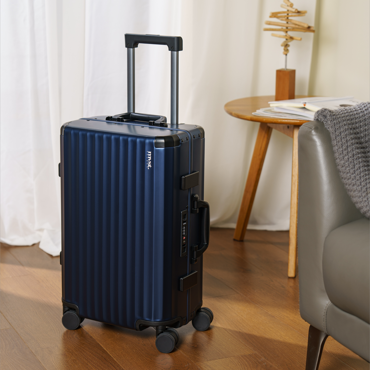 SPACE Aluminum Suitcase Navy