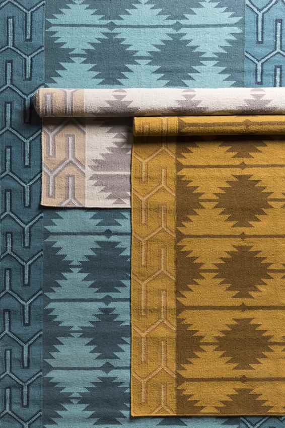 Hunter Global Navy/Teal Area Rug