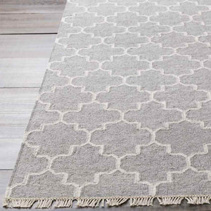 Bentley Cottage Gray/White Area Rug