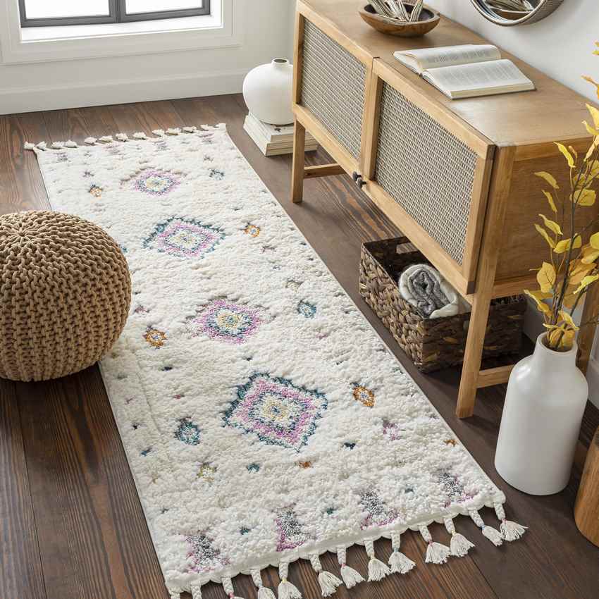 Swaledale Global Ivory Area Rug