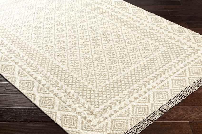 Maciel Global Beige/Cream Area Rug